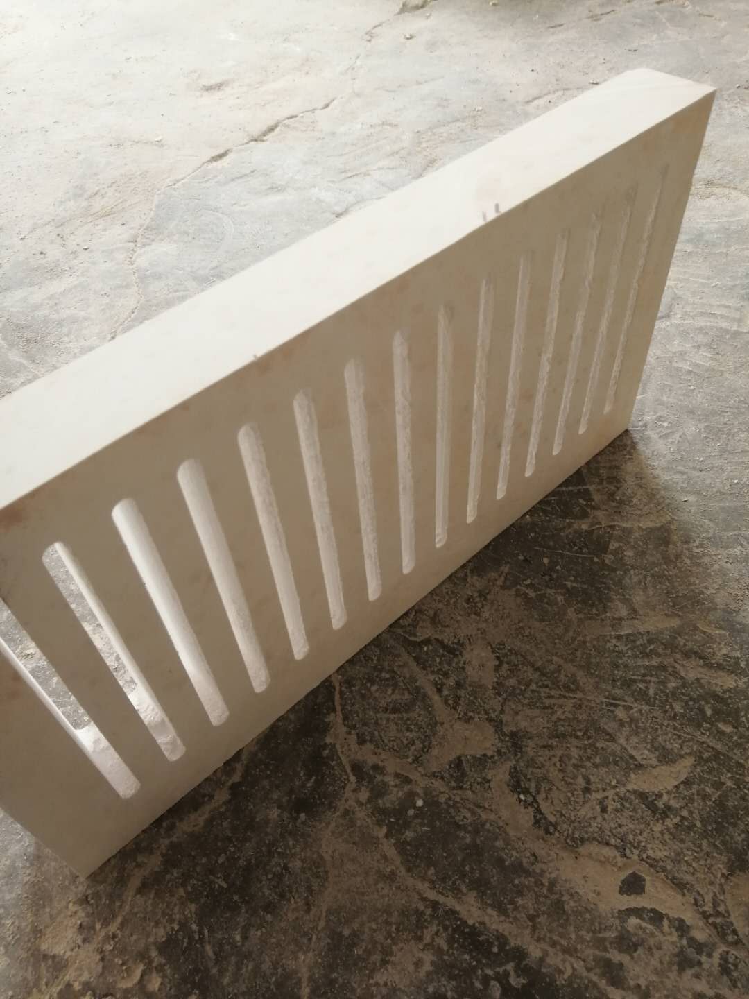 2020031315840634424216.jpg f41674fd16646a40ea2e0760bd80470.jpg